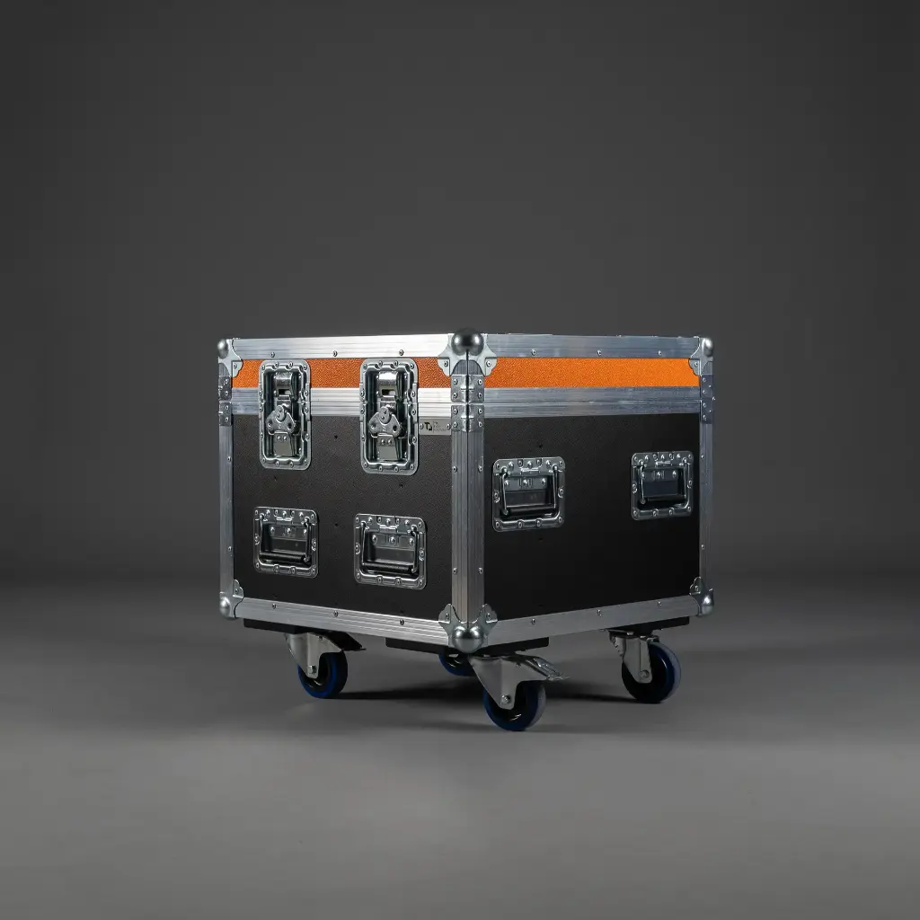 [TPL000029-002] Flightcase für 1 x EXE Rise D8+ 1000 kg / 2000 kg Double Fall (Schwarz, Akzentfarbe: Schwarz, ohne Tourlabelschale, ohne Stapelmulden, 2 gebremste Rollen)