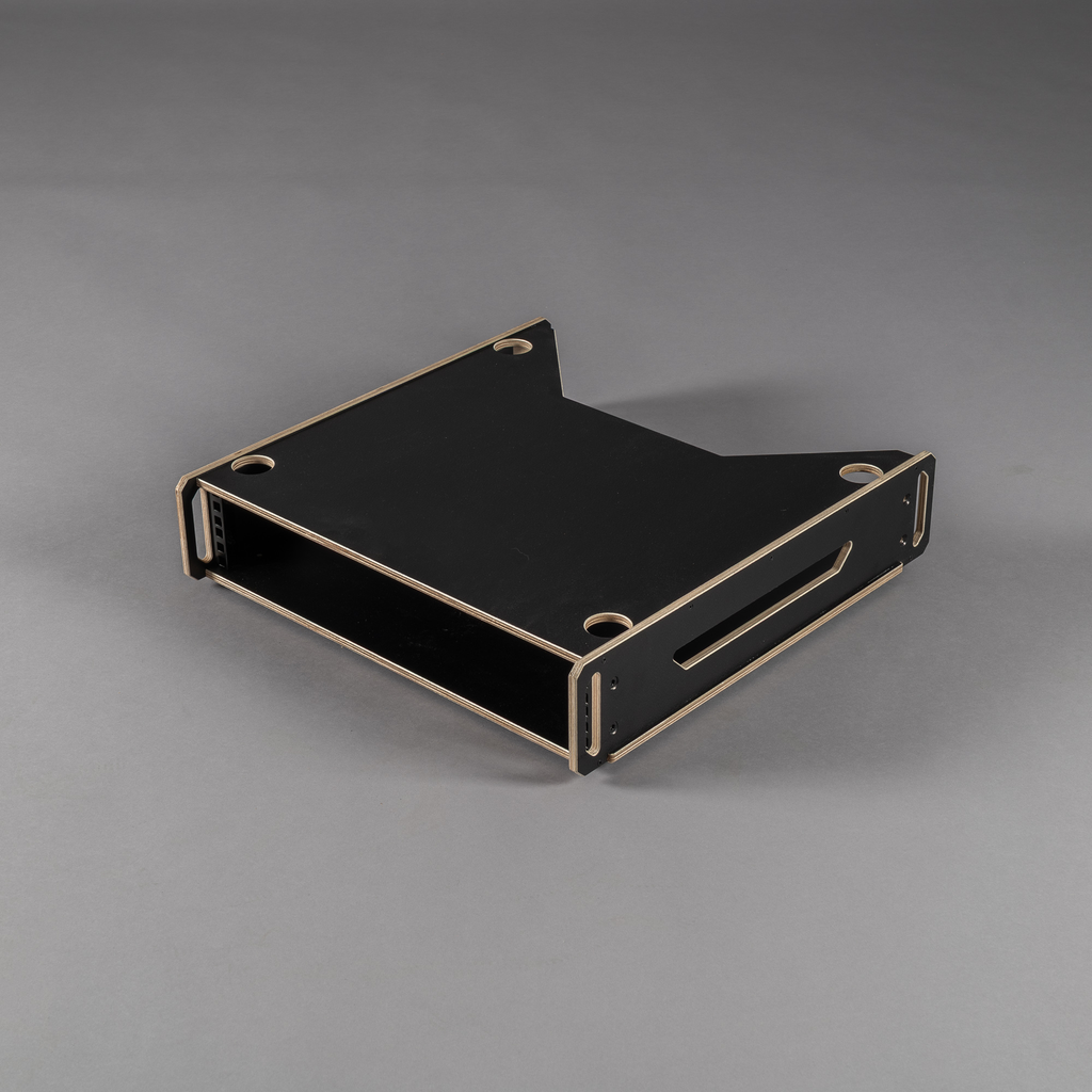 [TPL000785-003] System-Inset RACK [MAX600] (1 HE - 3 SE [H15], ohne Ausschnitt, Holz, Schwarz, Rackschiene vorne)
