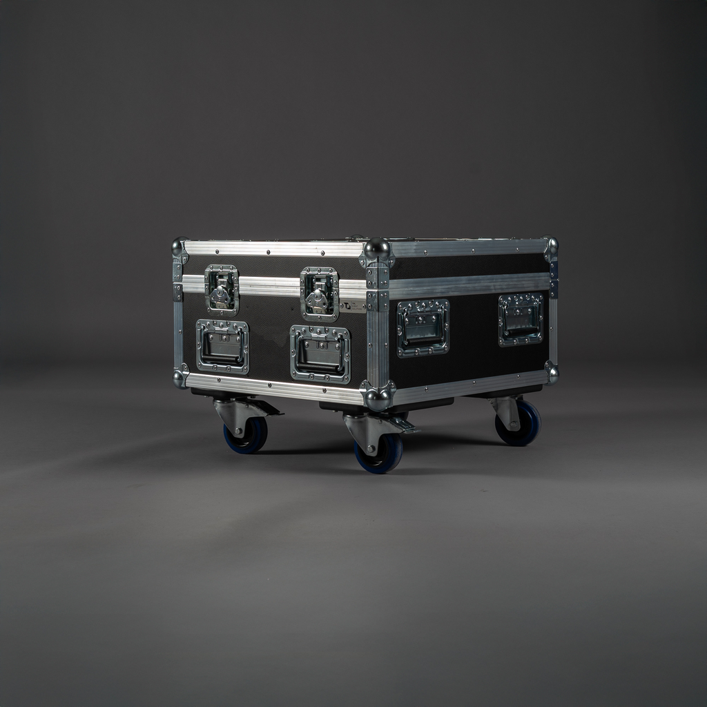 [TPL000770-002] Flightcase für 2x CODA HOPS7-Pro inkl. Zubehörfach (Schwarz, Akzentfarbe: Schwarz, ohne Stapelmulden, ohne Tourlabelschale, 2 gebremste Rollen, ohne Gravur)