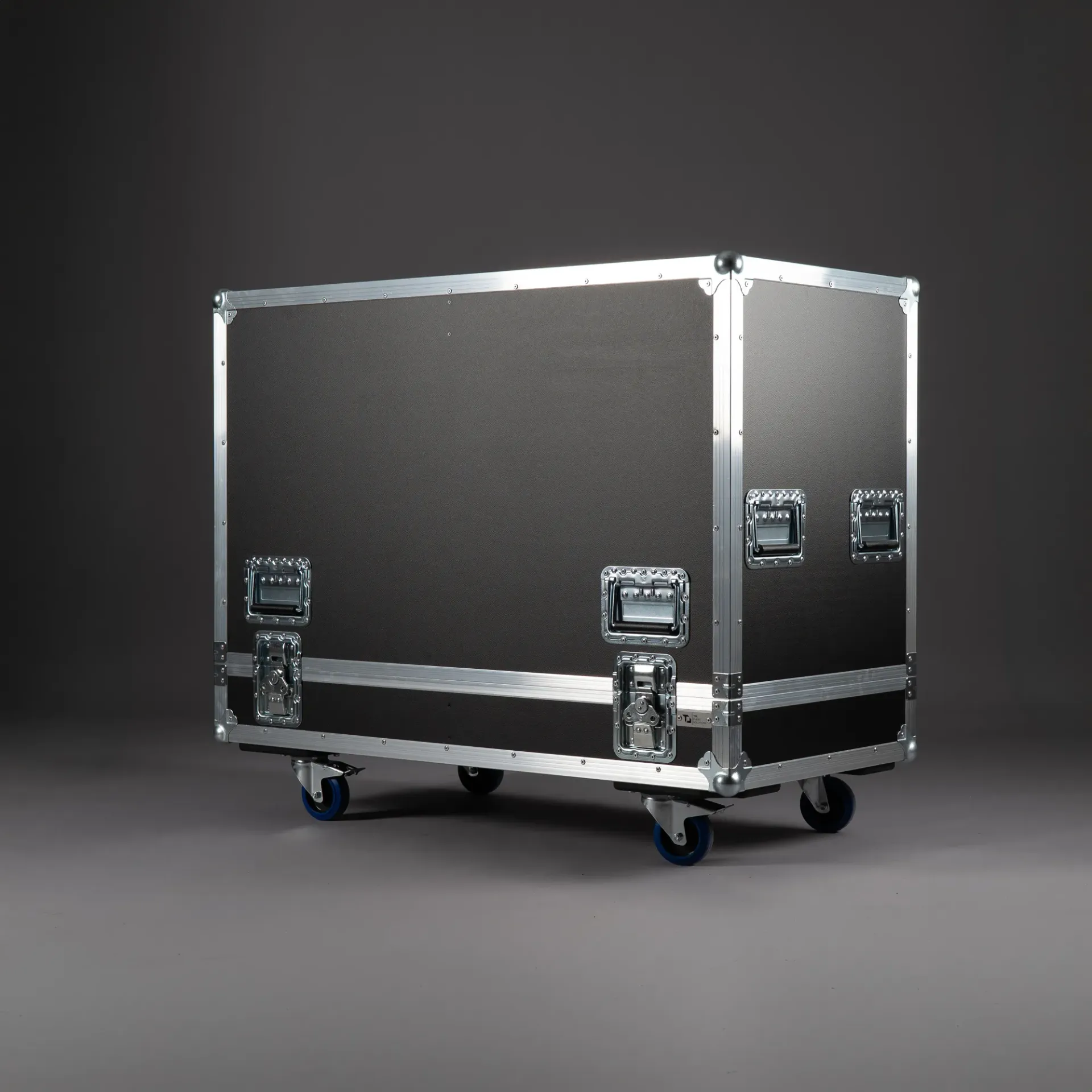 [TPL000849-003] Flightcase für 2x VOID Arclite [Haube] (Schwarz, Akzentfarbe: Schwarz, ohne Stapelmulden, ohne Tourlabelschale, 2 gebremste Rollen, ohne Gravur)